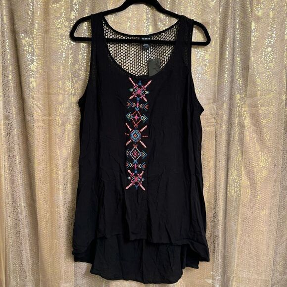 Torrid Black Pink Challis Fishnet Aztec Embroidered Tank Top Size 0/L 12 NWT - Picture 1 of 6